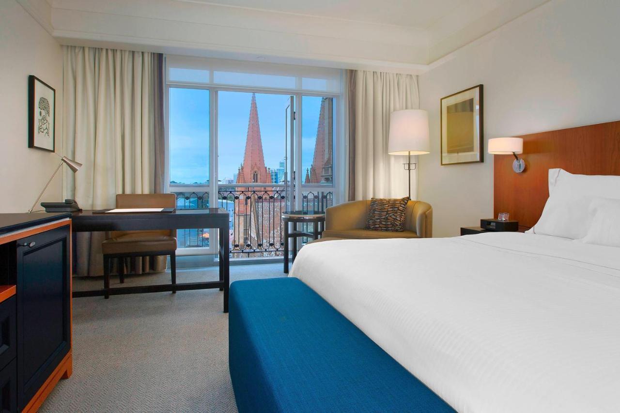 מלון The Westin מלבורן מראה חיצוני תמונה A guest room at the Hilton San Francisco