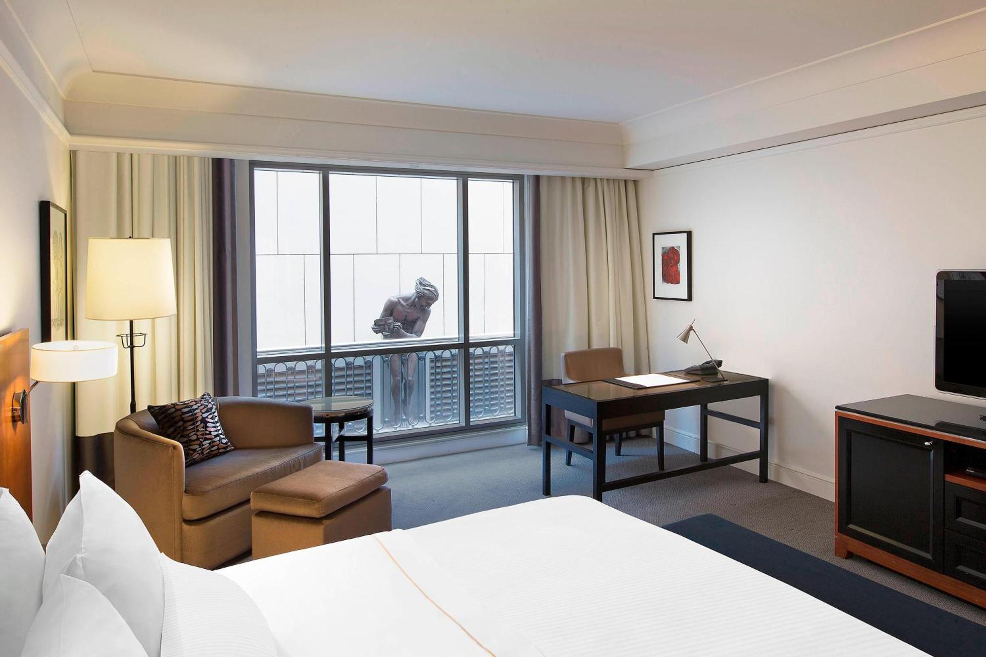 מלון The Westin מלבורן מראה חיצוני תמונה A room at the hotel